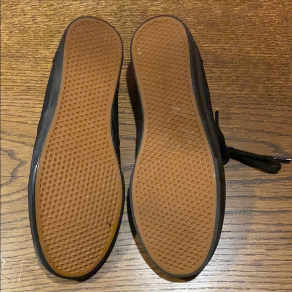 Black lace up Vans - Picture 4 of 4